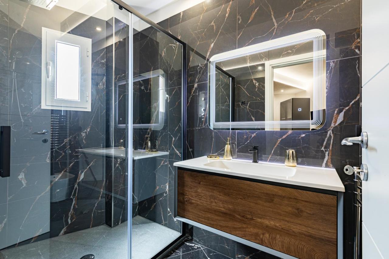 Prezioso Suites & Rooms 莱切 外观 照片
