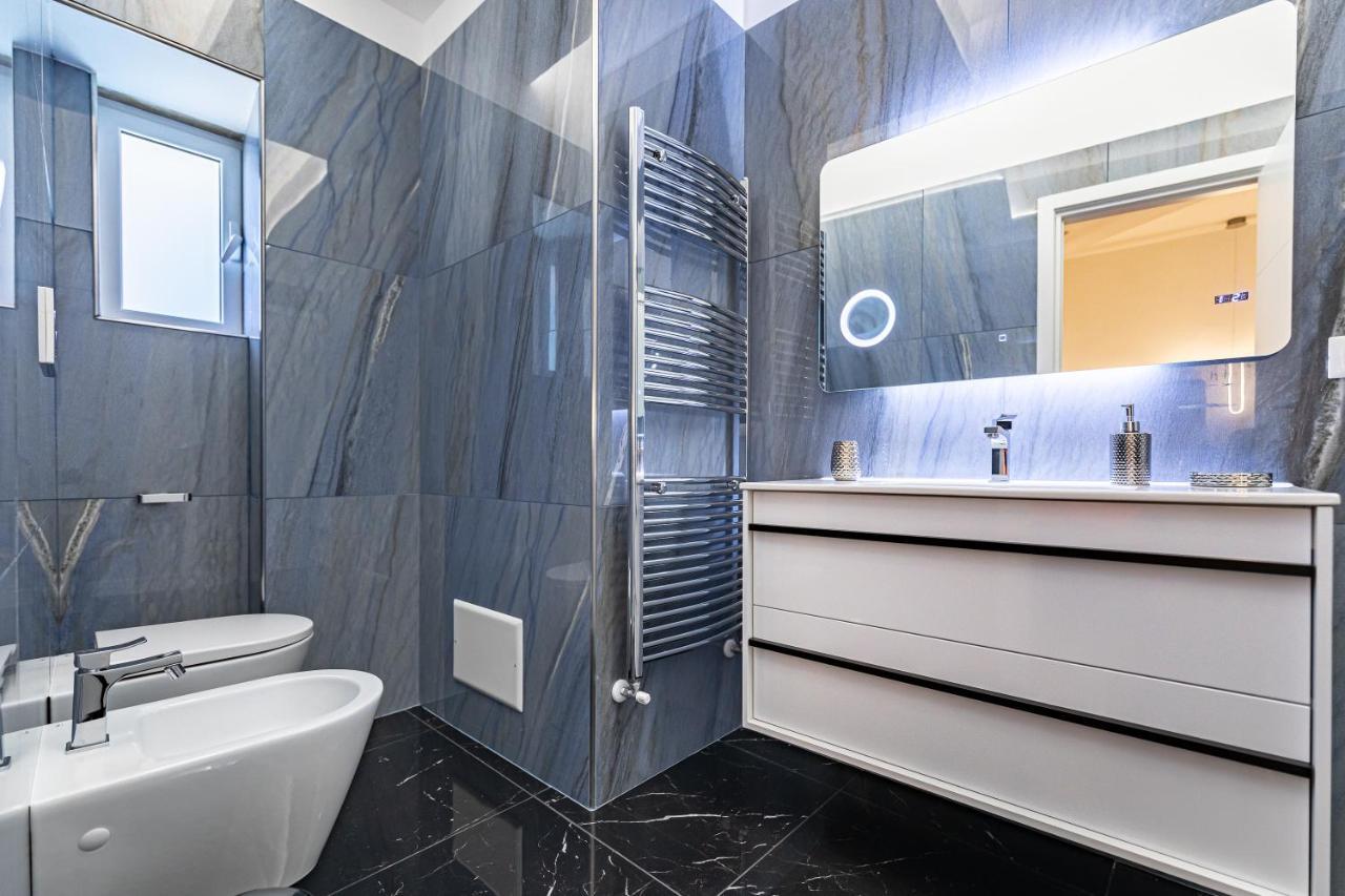 Prezioso Suites & Rooms 莱切 外观 照片
